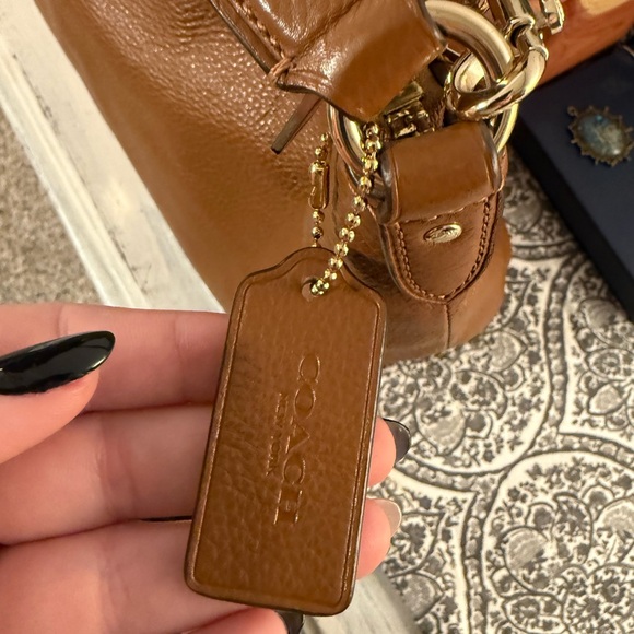 Coach Brown Leather Shoulder Bag - Picture 6 of 12